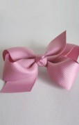 dusky pink classic bow